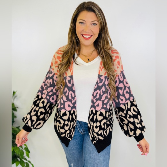 New Bibi Multi Colored Leopard Print oversized Cardigan size XL - Picture 3 of 4